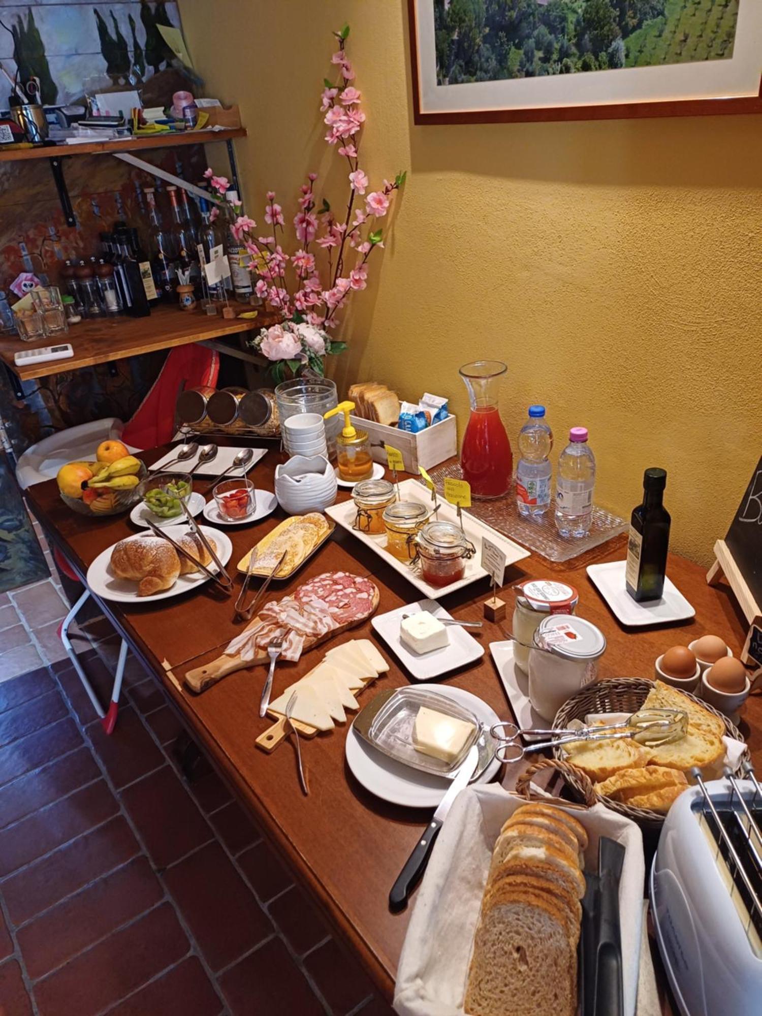 Terricciola Agriturismo Terre Di Toscana מראה חיצוני תמונה