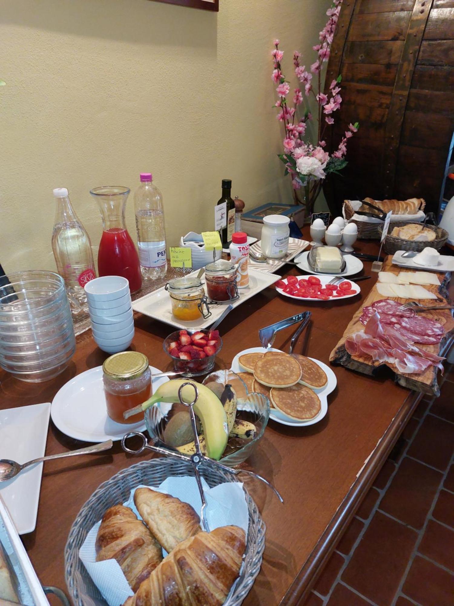 Terricciola Agriturismo Terre Di Toscana מראה חיצוני תמונה