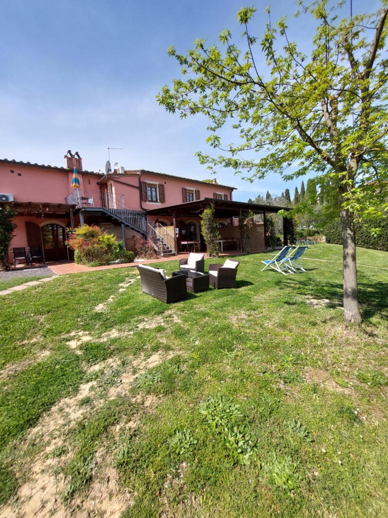Terricciola Agriturismo Terre Di Toscana מראה חיצוני תמונה